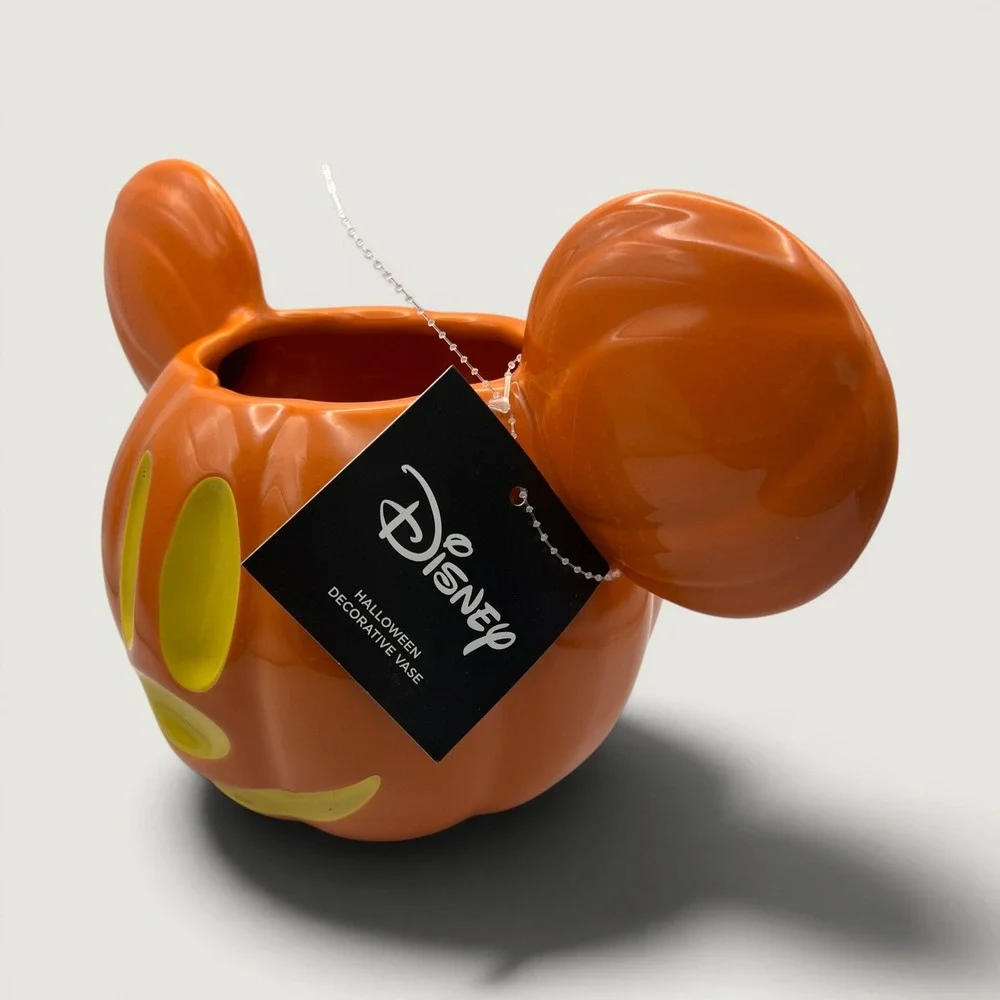 Disney Mickey Mouse Halloween Pumpkin Decorative Vase Orange Ceramic Kohl's NEW